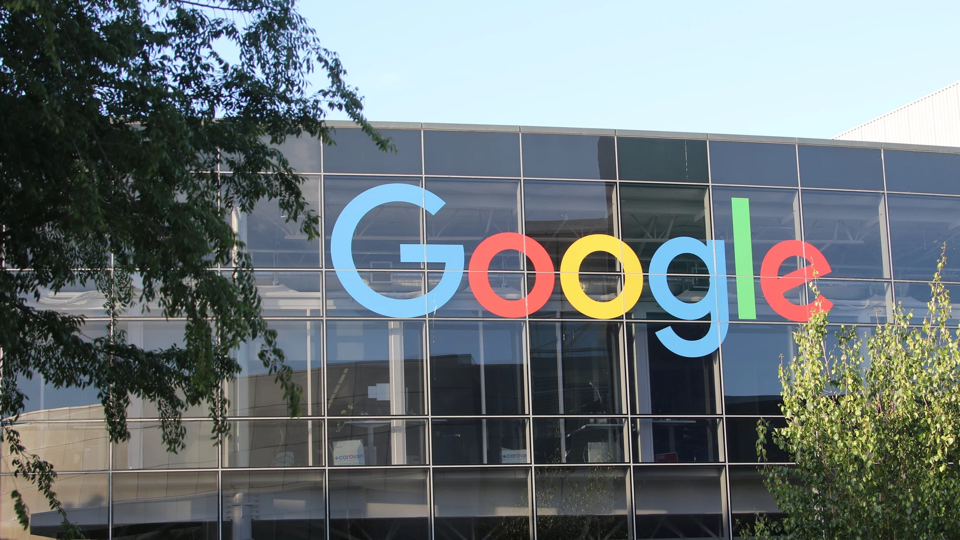 Alphabet (Google) gana un 41,6% más en el tercer trimestre, hasta 18.601 millones, por su apuesta por la IA