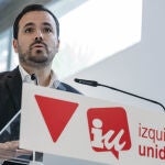 Alberto Garzón tampoco asistirá a la jura constitucional de la Princesa al ser un acto de "exaltación" de la monarquía