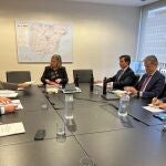 La presidenta de Adif, María Luisa Domínguez, junto al alcalde de Murcia, José Ballesta, y el concejal de Planificación Urbanística, Huerta y Medio Ambiente, Antonio Navarro