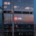 Economía/Finanzas.- XTB obtuvo un beneficio consolidado de 118,4 millones hasta septiembre, un 22,4% menos