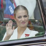 La Princesa Leonor y su look en la jura de la Constitución.