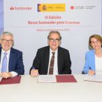 El consejero delegado de Santander España, Ángel Rivera, el ministro de Universidades, Joan Subirats, y la presidenta de Crue Universidades Españolas, Eva Alcón