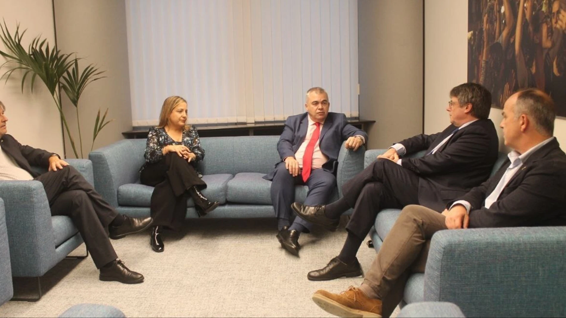 Santos Cerdán se reúne con Carles Puigdemont