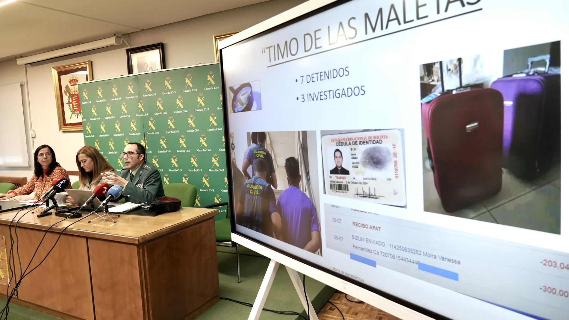 La delegada del Gobierno en Castilla y León, Virginia Barcones, presenta una operación contra la ciberdelincuencia desarrollada por la Guardia Civil de Valladolid. Asisten la subdelegada del Gobierno en Valladolid, Alicia Villar, y el coronel jefe de la Comandancia de Valladolid, Manuel Andrés Velarde