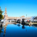Sevilla comienza engalanarse para la Gala de los Grammys Latinos