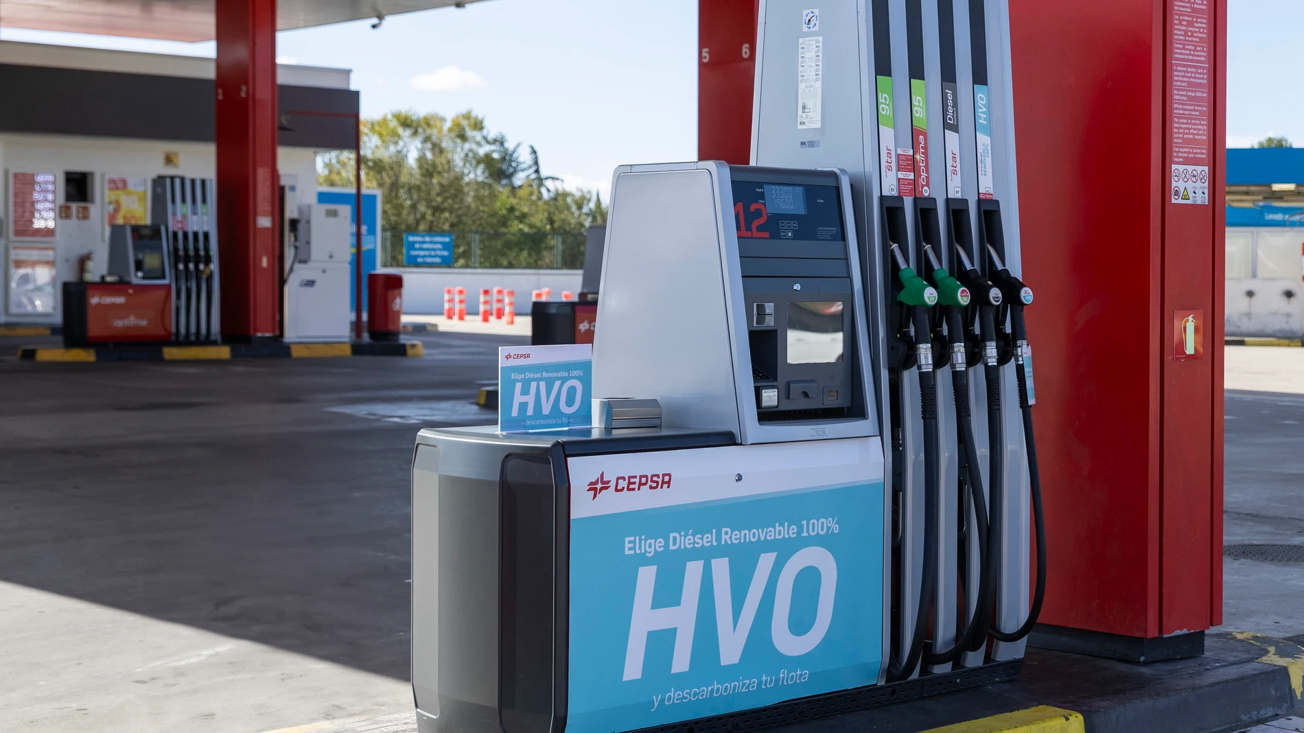 Surtidor de HVO en una estación de servicio de Cepsa