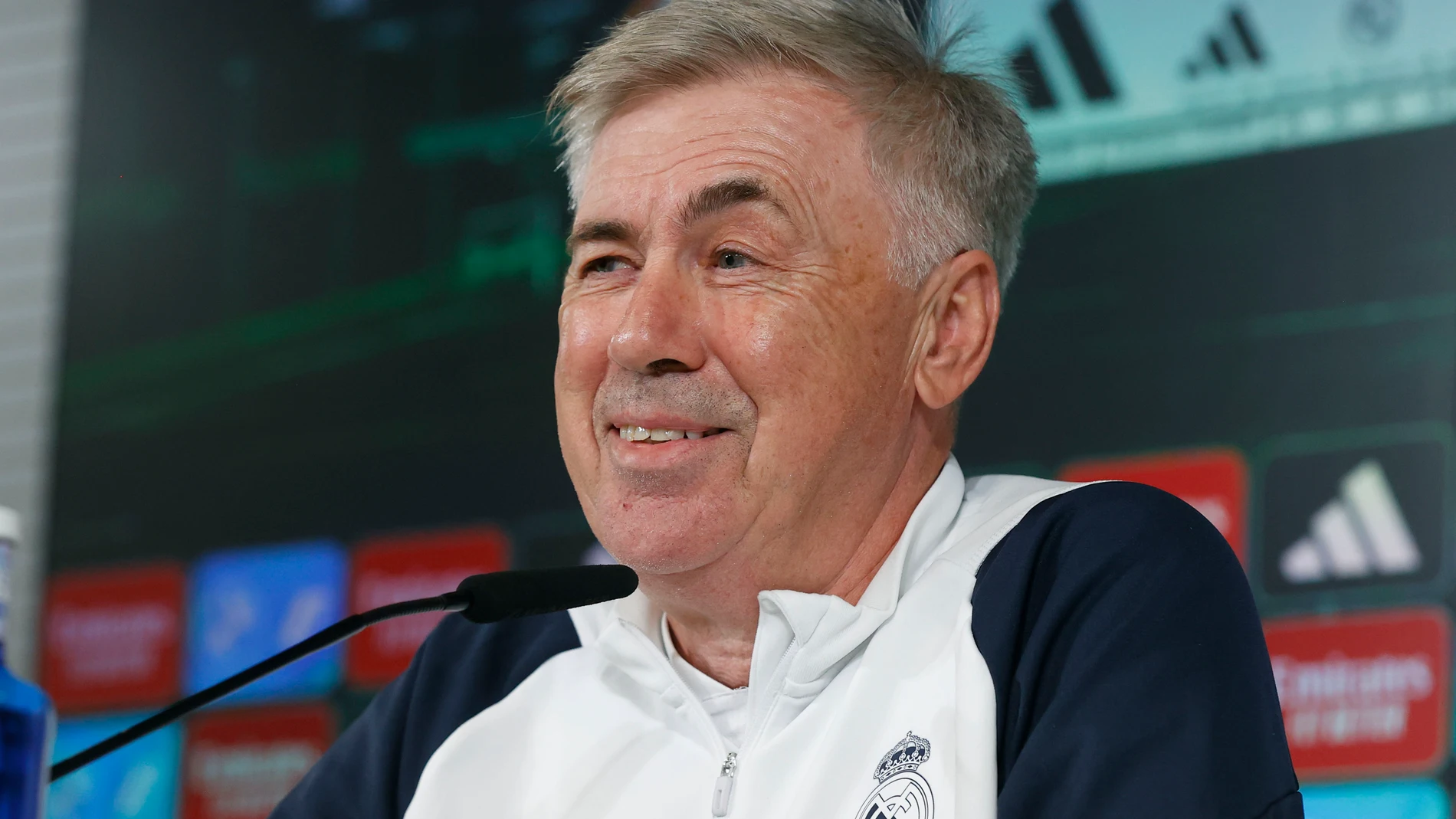 Ancelotti no se corta y responde al ataque de Piqué