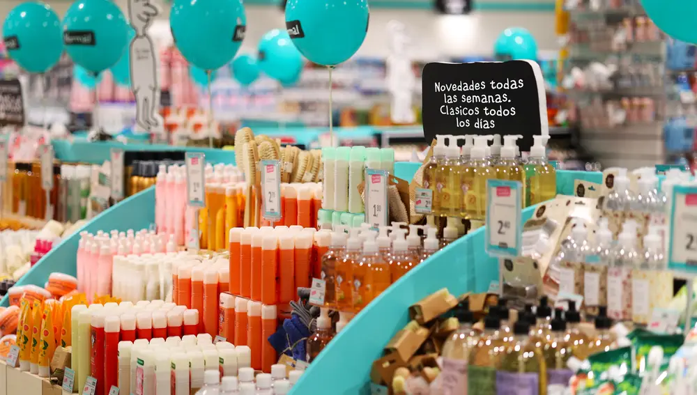 NORMAL es una cadena danesa de productos de belleza y cuidado personal