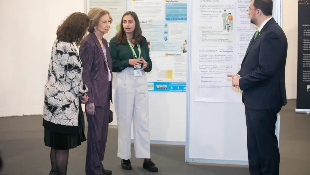 La reina Sofía asiste a la inauguración del X Congreso Nacional de Alzheimer en Gijón