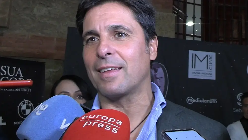 Francisco Rivera se reafirma en su opinión sobre Cayetano: "Es torpe y se queda atrancado delante del toro"