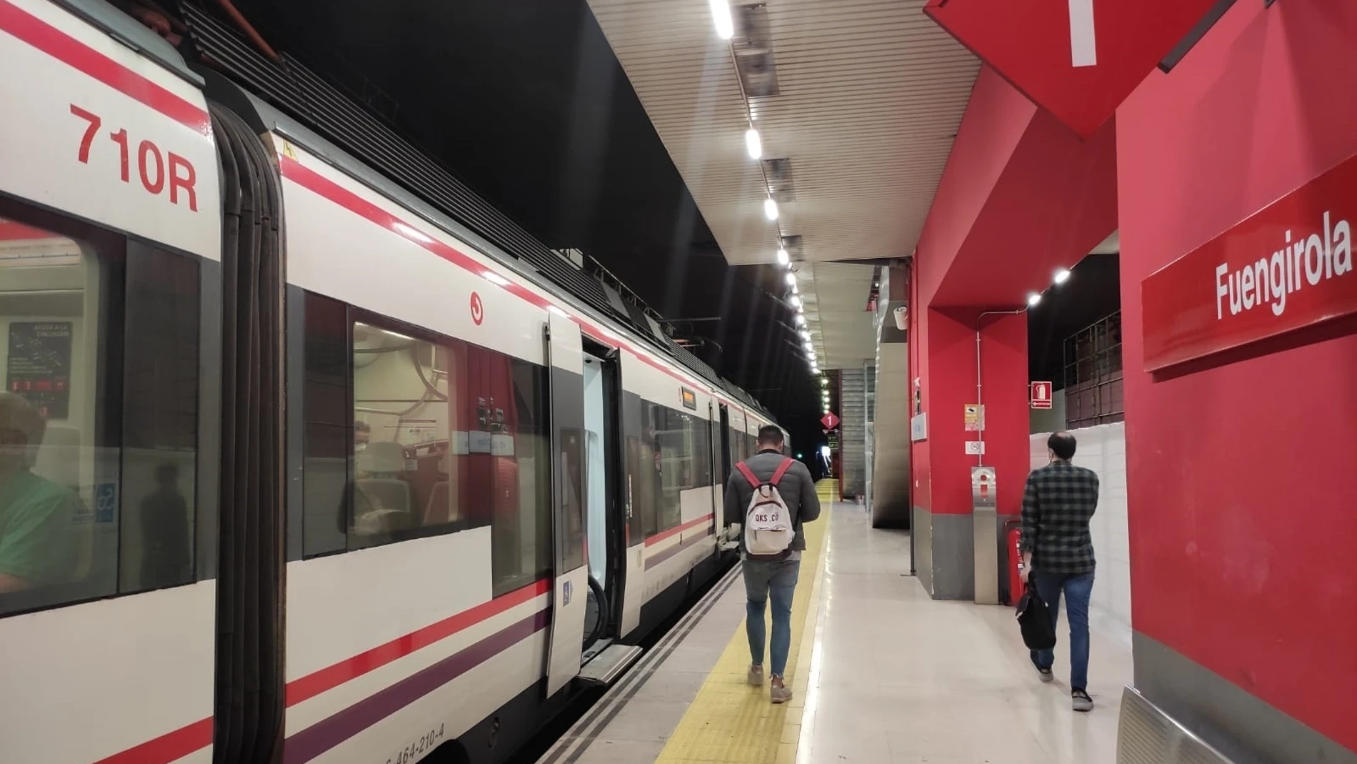 Estación de Fuengirola, integrada en la línea del Cercanías que cubre el trayecto entre este municipio y Málaga centro