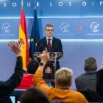 -FOTODELDÍA MADRID, 13/11/2023.- El ministro de la Presidencia, Félix Bolaños, explica en rueda de prensa en el Congreso de los Diputados los pormenores de la ley de amnistía que el PSOE ha registrado este lunes en la Cámara Baja en solitario, sin las firmas de sus socios de investidura: Sumar, Junts, ERC, EH Bildu, PNV y BNG. EFE/Fernando Villar