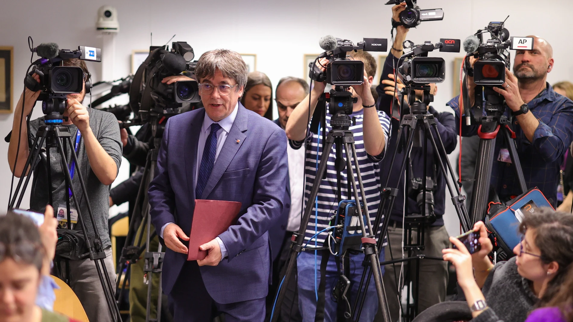 Parliament Carles Puigdemont arrives to give a press conference in Brussels, Belgium.