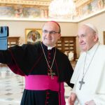 Monseñor Munilla con el Papa