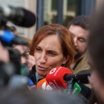 Monica Garcia en el Congreso de los Diputados el día de la investidura de Pedro Sánchez.