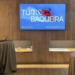 Pep Casasayas Jefe de Marketing a la izqda. y Xavi Ubeira Director Comercial a la derecha, durante Presentación de la Temporada 2023-24 Baqueira Beret