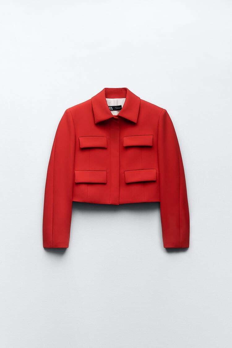 Blazer corta.