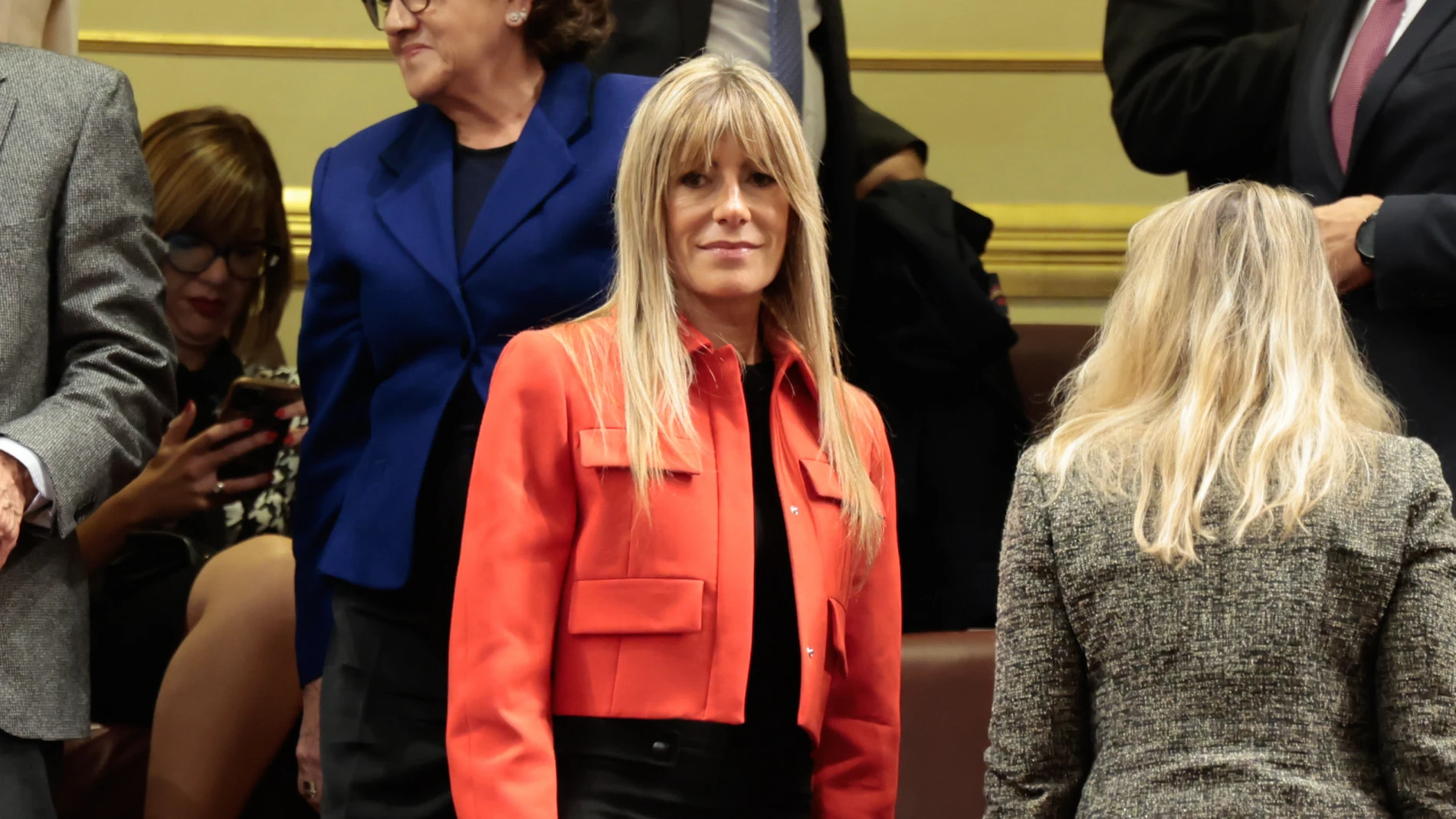 Begoña Gómez con blazer de Zara.
