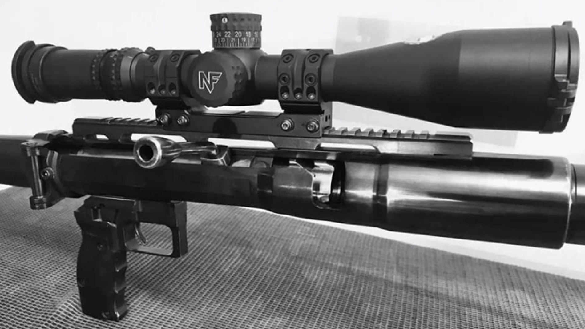 Así es el rifle Señor del Horizonte con el que un francotirador de Ucrania ha abatido un soldado ruso a 3,8 km.