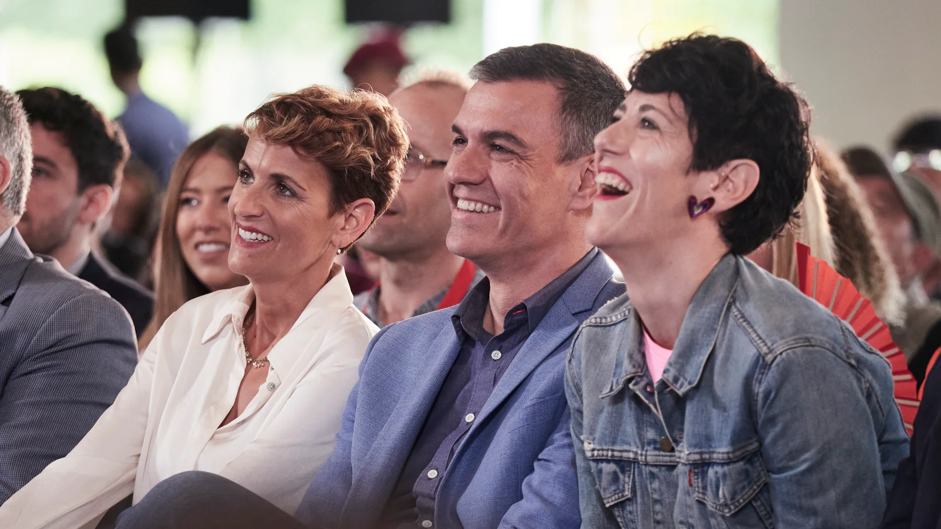 Chivite, "contenta" con el nombramiento de Elma Saiz como ministra, "una magnífica noticia para Navarra y España"