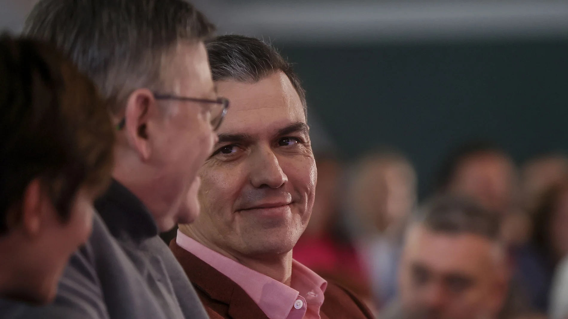 El presidente del Gobierno, Pedro Sánchez, en una imagen de archivo junto al secretario general del PSPV, Ximo Puig