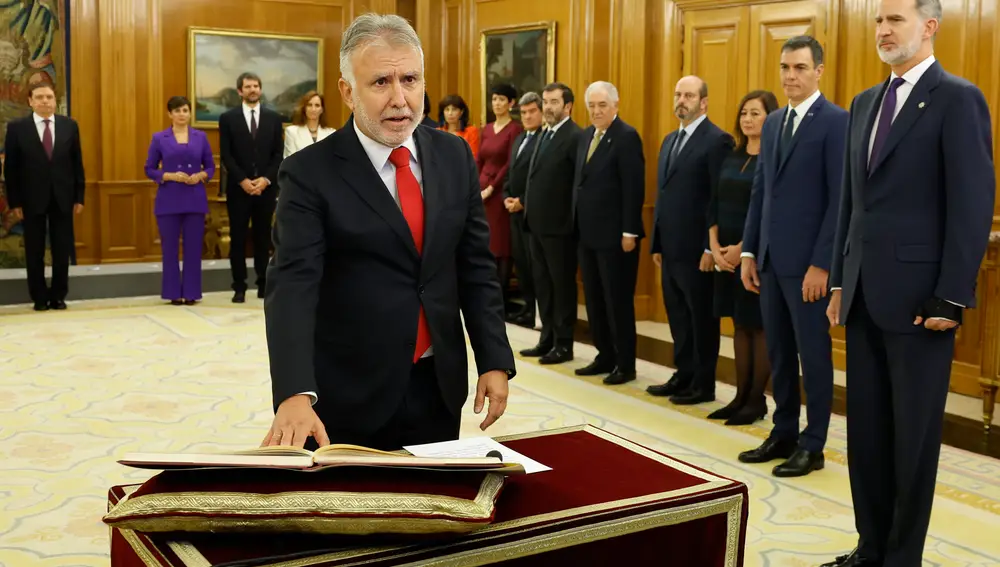 Los 22 ministros del nuevo Gobierno de Pedro Sánchez prometen sus cargos ante el rey Felipe VI