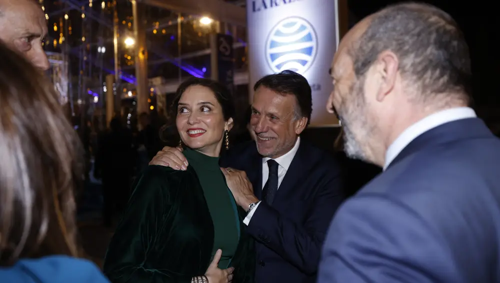 Isabel Díaz Ayuso junto a José Creuheras