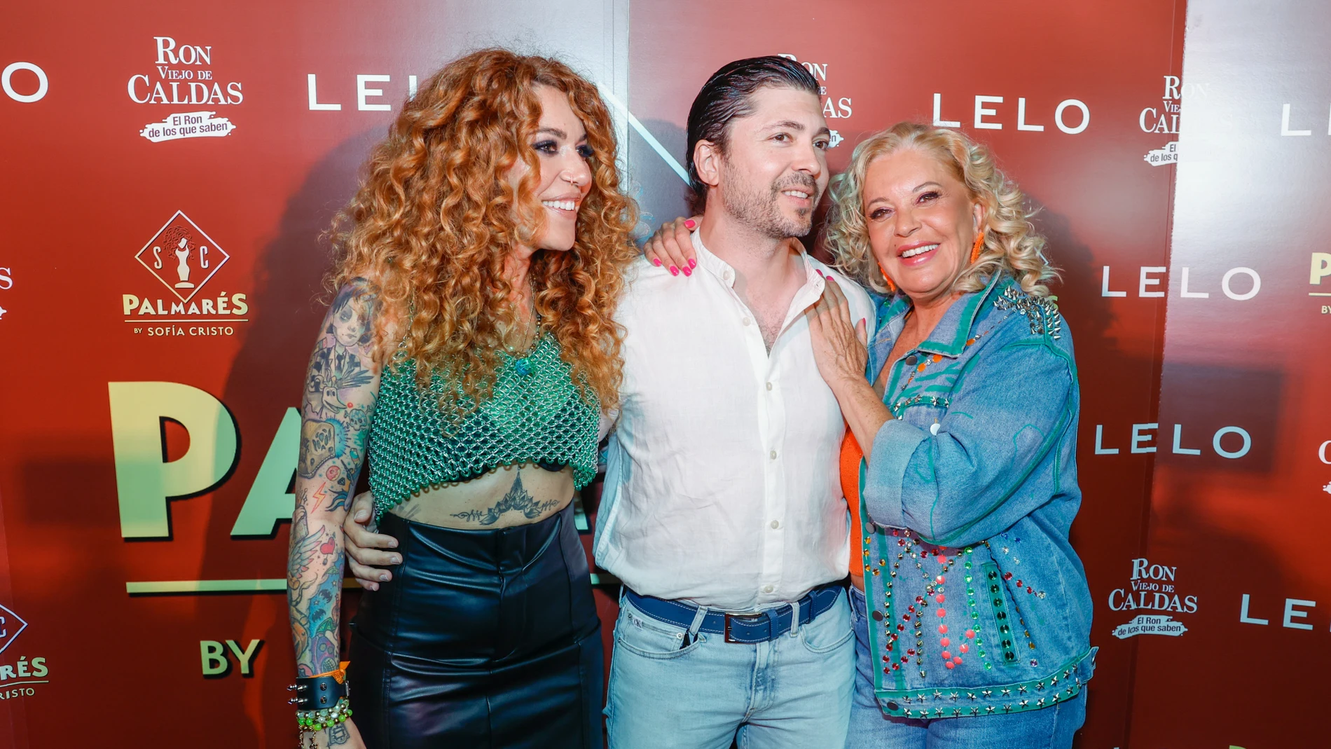 Bárbara Rey junto a sus hijos, Ángel y Sofía Cristo, en una imagen de archivo