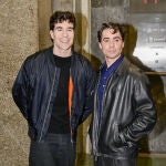 Javier Calvo y Javier Ambrossi, dos de los invitados al último homenaje de María Teresa Campos