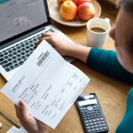 Más de la mitad de los españoles destina más del 40% de su salario a gastos fijos 