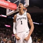 Victor Wembanyama en un partido con San Antonio Spurs