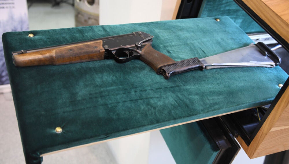 TP-82, la escopeta de 3 cañones que los astronautas de la Unión ...