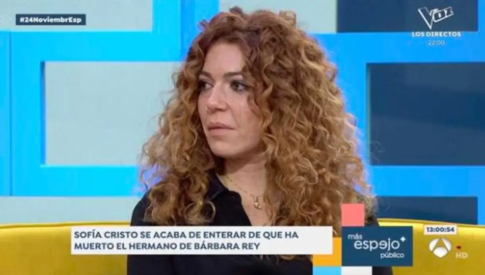 Sofía Cristo anuncia la muerte de su tío, el hermano de Bárbara Rey, en "Espejo Público"