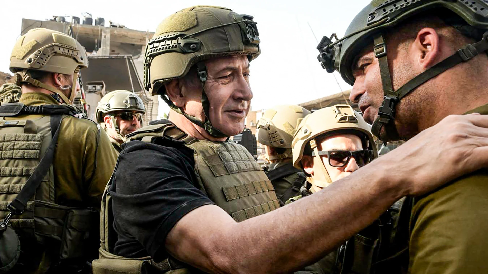 Netanyahu entra en Gaza por primera vez desde el inicio de la guerra y entra en uno de los túneles de Hamás