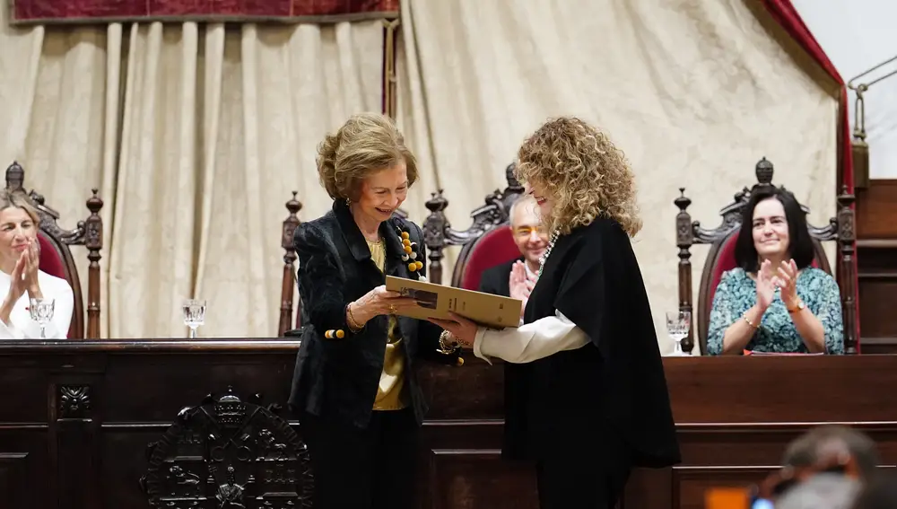 La Reina Sofía preside la entrega del XXXII Premio de Poesía Iberoamericana que ha ganado Gioconda Belli en Salamanca
