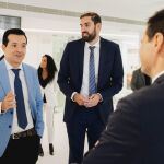 Los dirigentes de Vox, el consejero de Fomento, José Manuel Pancorbo, y el vicepresidente de la Región, José Ángel Antelo