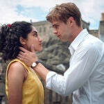  Ambika Mod y Leo Woodall protagonizan 'One Day'