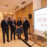 Fernández Carriedo junto a Santiago Aparicio, Ignacio Carrasco y a la gerente de Cicrosa, Elena Becoechea