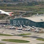 VÍDEO: Economía.- (AMP).- Ferrovial anuncia la venta de su participación del 25% en Heathrow por 2.700 millones de euros