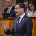 Moreno llama a movilizarse contra una España "de dos velocidades" y dará "la batalla" en los PGE