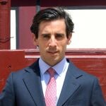 El torero Juan Ortega deja plantada a su novia en el altar