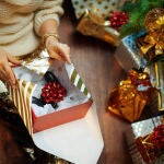 Cada vez se regalan más productos de segunda mano por Navidad