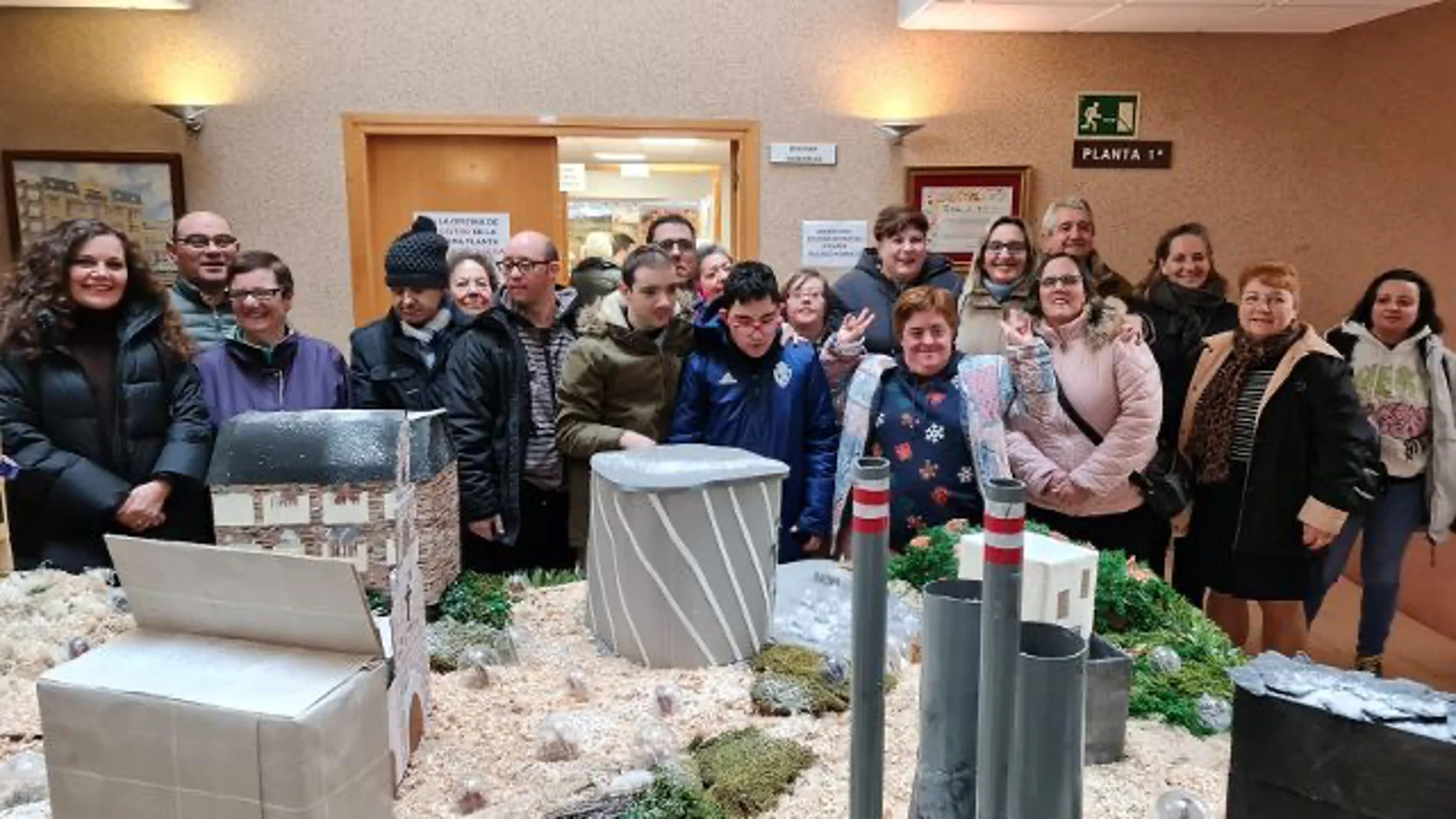 Belén artesano hecho por usuarios del centro de día Las Candelas de Asprona Bierzo