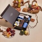 La gama de vinos "Huella" de Vegamar están incluidos en sus packs, aunque son totalmente personalizables