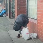 El «poverty porn» en redes sociales: una tendencia peligrosa que deshumaniza a personas vulnerables