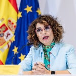 Economía.- Montero rechaza actualizar las contratas públicas a la subida del SMI