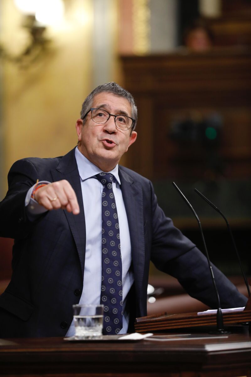 El portavoz socialista, Patxi López, durante su intervención en defensa de la amnistía
