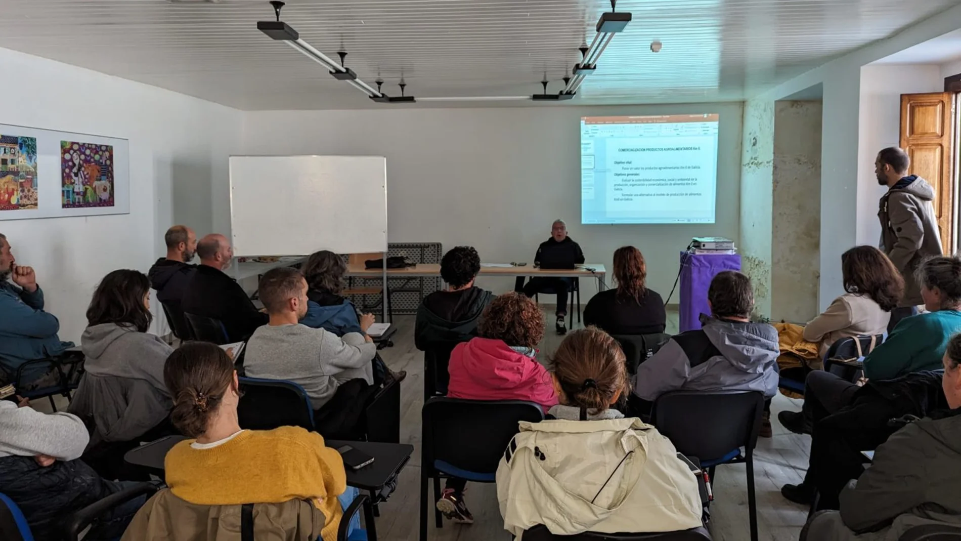 La UCAV presenta el proyecto “Creación de una red de comercialización productos agroalimentarios km 0”