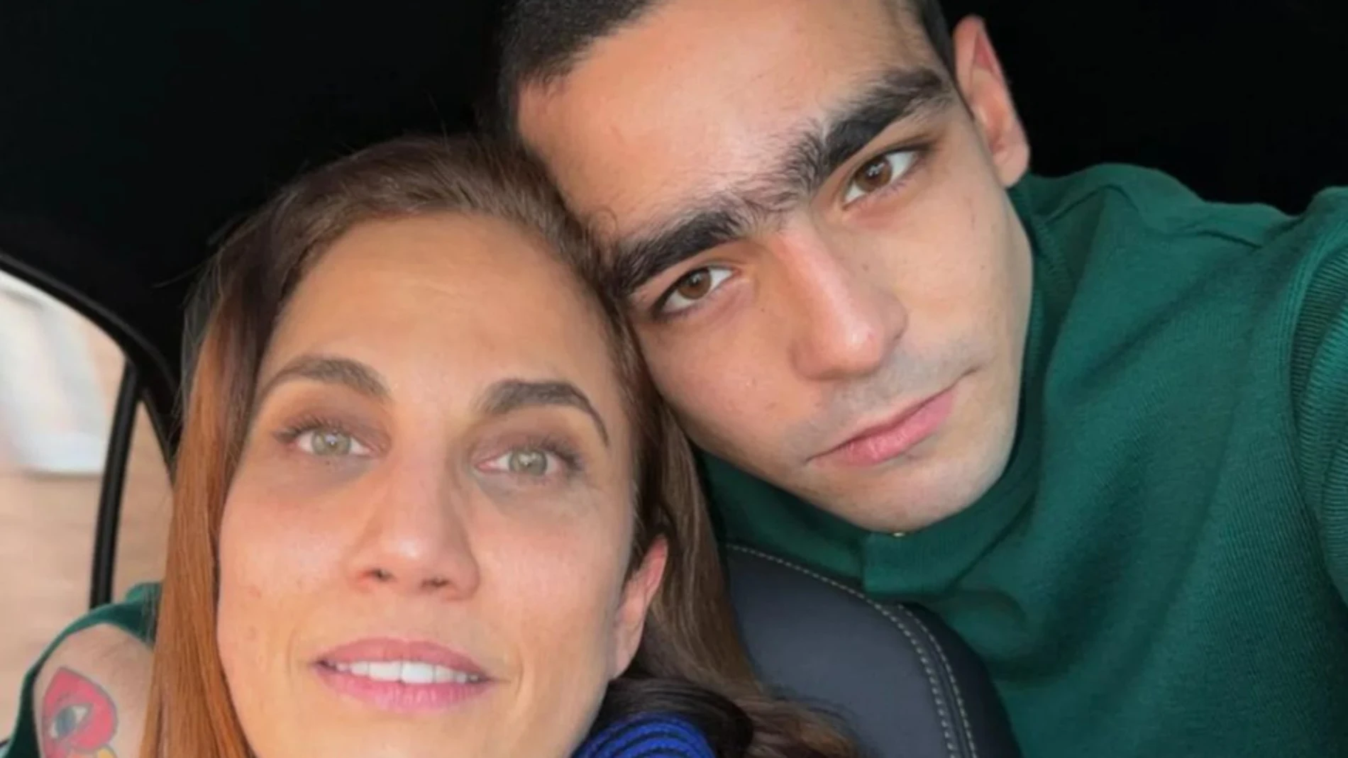La actriz Toni Costa y Omar Ayuso