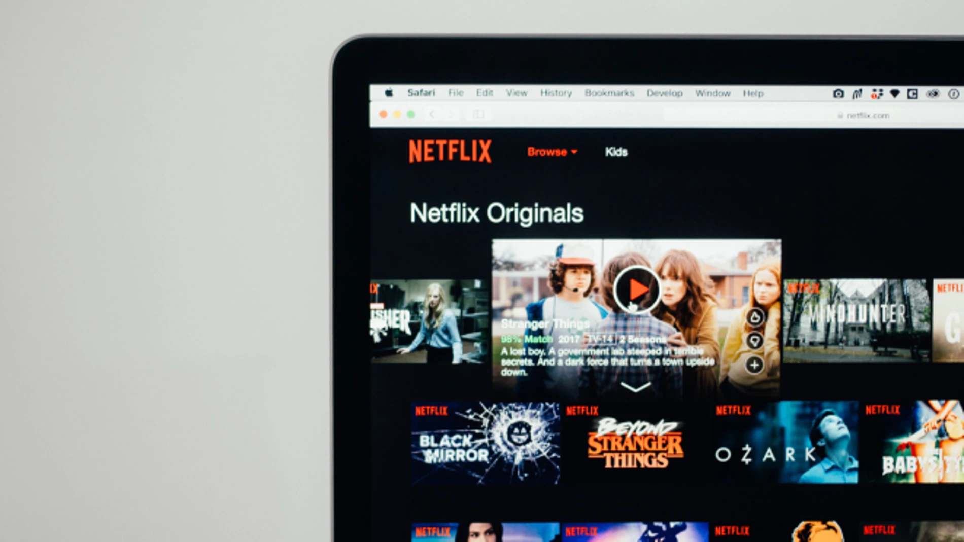 ¿Cuáles son los navegadores que permiten ver Netflix en FHD y 4K en un ordenador?